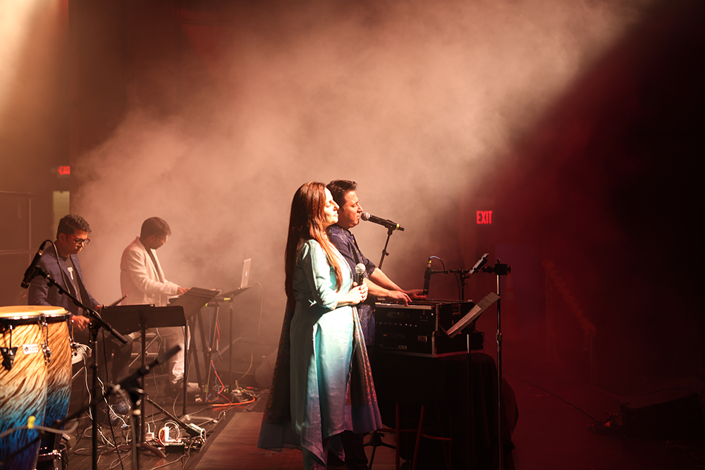 India's favorite singing couple Samir & Dipalee kicking off the concert   